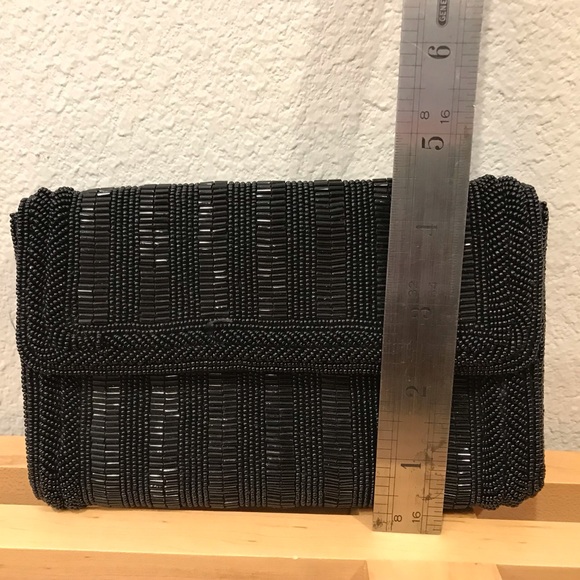 Vintage Walborg beaded clutch - Picture 4 of 9